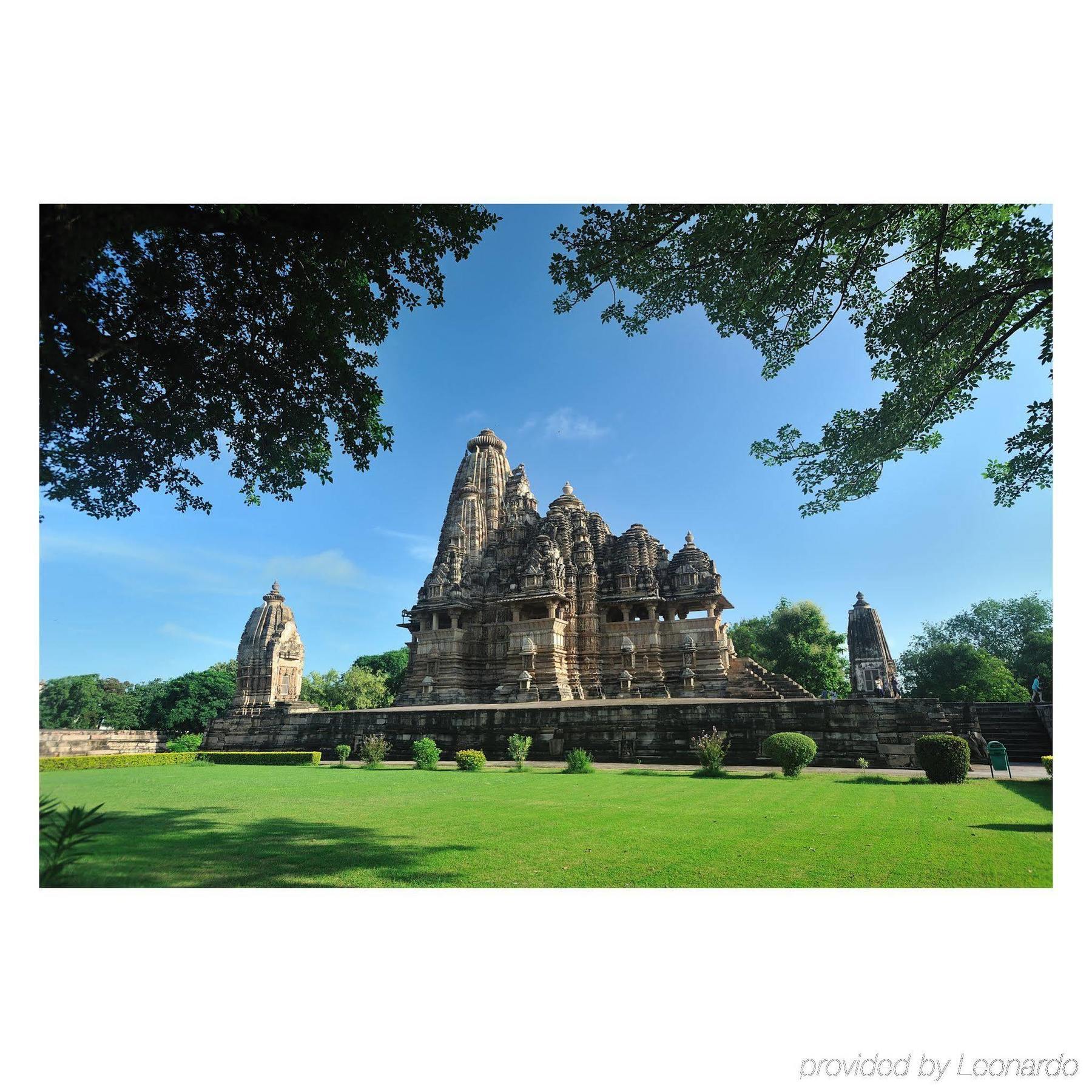 Taj Chandela Khajuraho Exterior photo